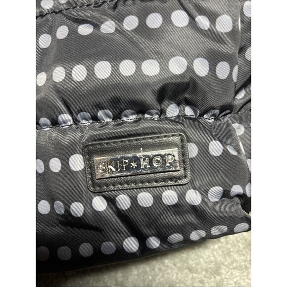 Skip Hop Diaper Bag Puffer Quilted Baby Changing Pad Shoulder Black Grey Dots - Picture 3 of 15